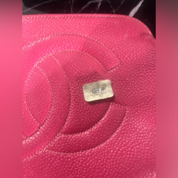 CHANEL Hot Pink Caviar Leather Pouch - Picture 8 of 8